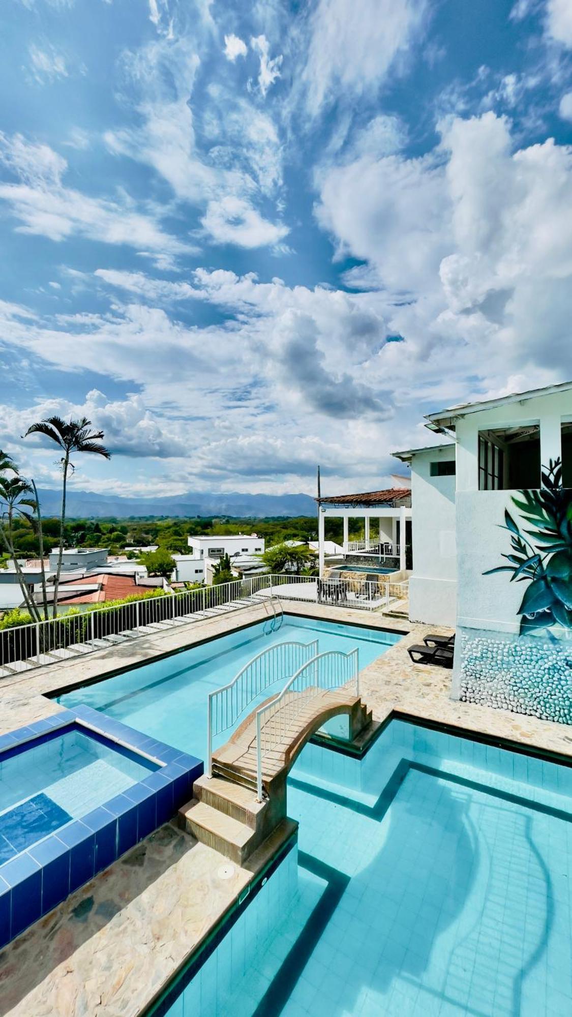 Loto Del Viento Hotel Cartago Bagian luar foto