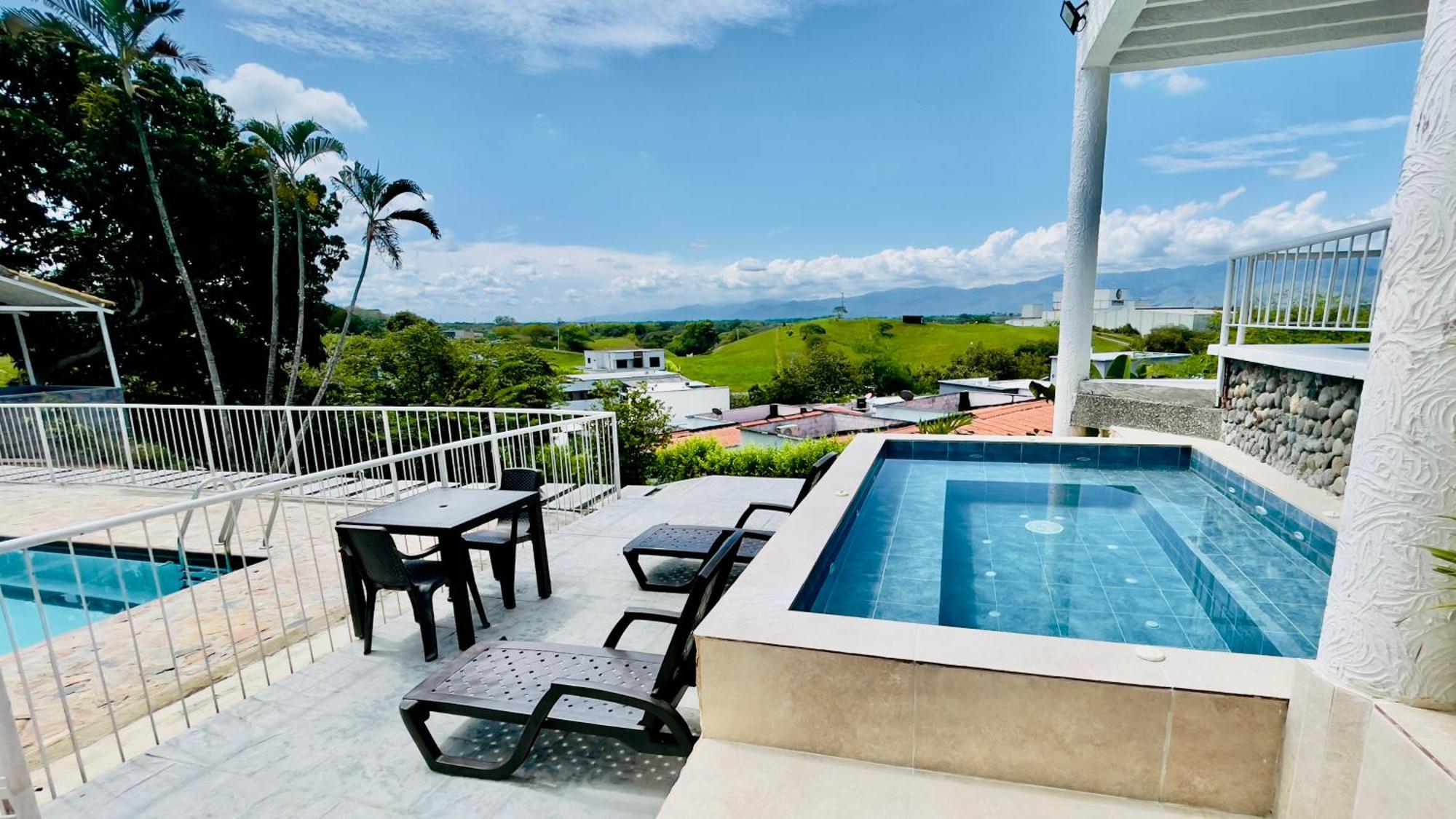 Loto Del Viento Hotel Cartago Bagian luar foto